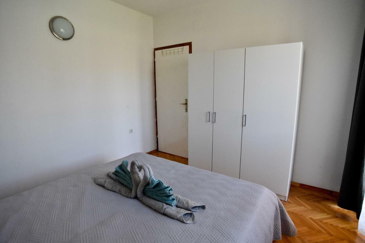 Mihaela Apartment ซาดาร์ ภายนอก รูปภาพ
